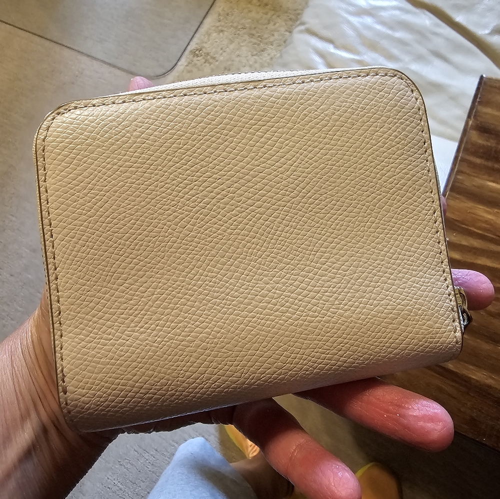 Coach Small Zip Wallet - Picture 7 of 12